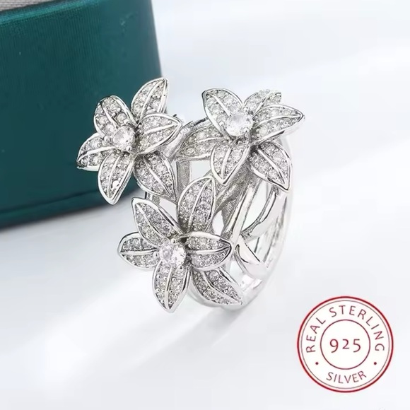 *NEW* Gorgeous 925 Silver Branch Flower Ring